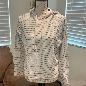 🍀Aerie Cream and Black Striped Knit Top
